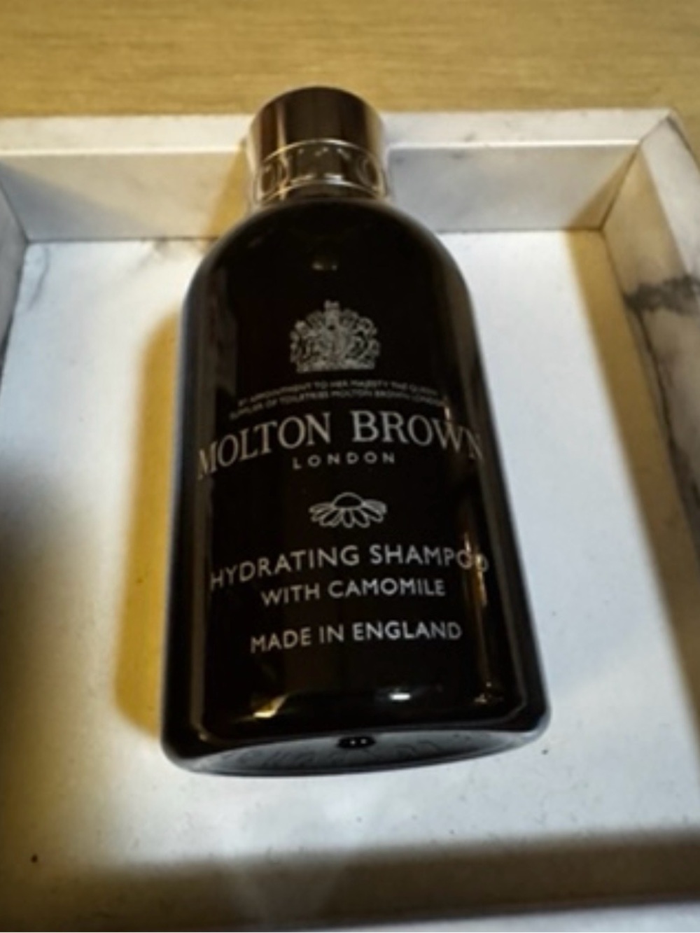 🤎Molton Brown Hydrating Shampoo with Camomile - Travel Size 3.3 oz / 100 ml🤎
